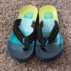 Reef Navy flip flops